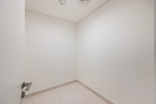 3 Bedrooms Apartment in Beach Vista Tower 2