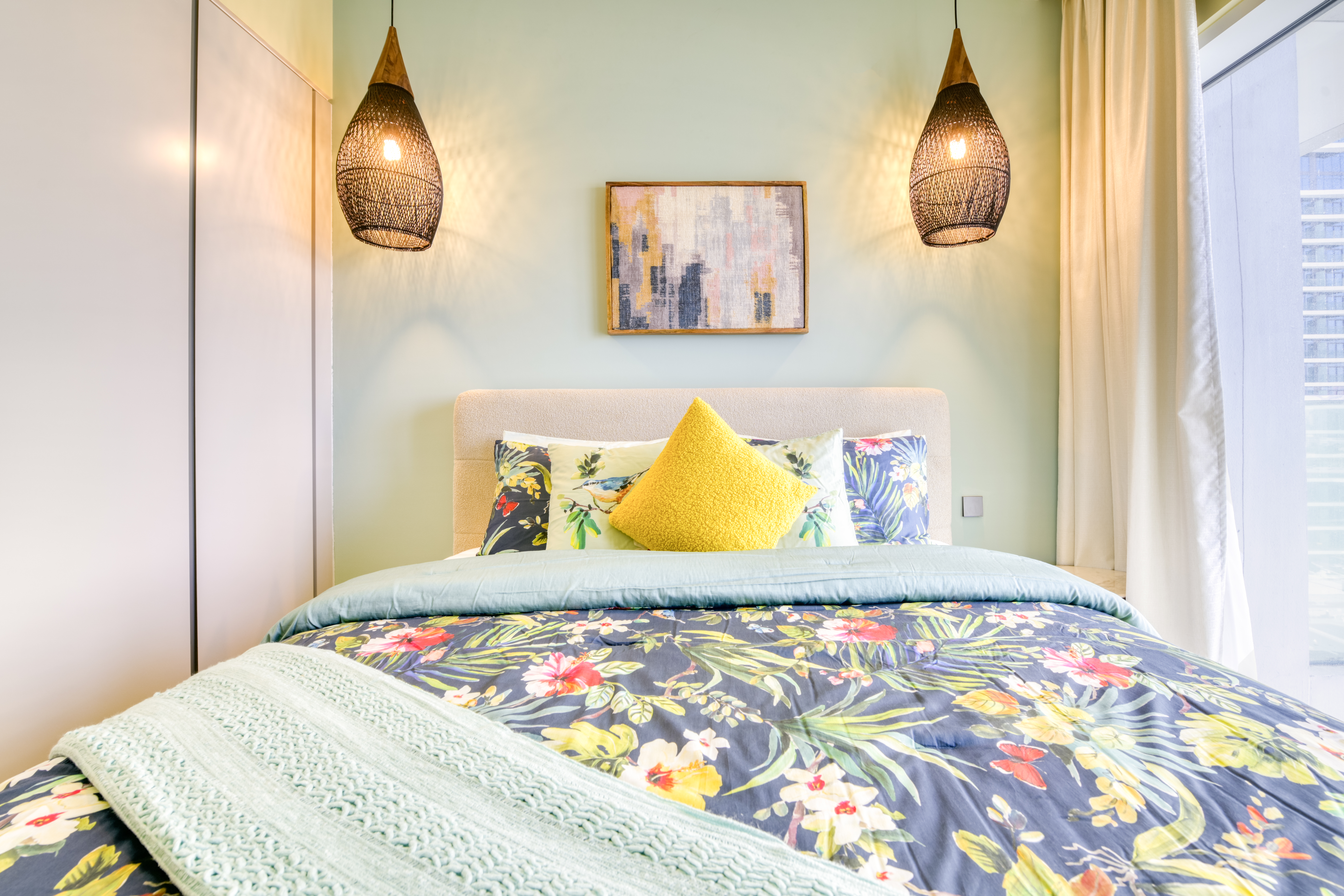 1 Bedroom Apartment in Sunrise Bay Tower 1