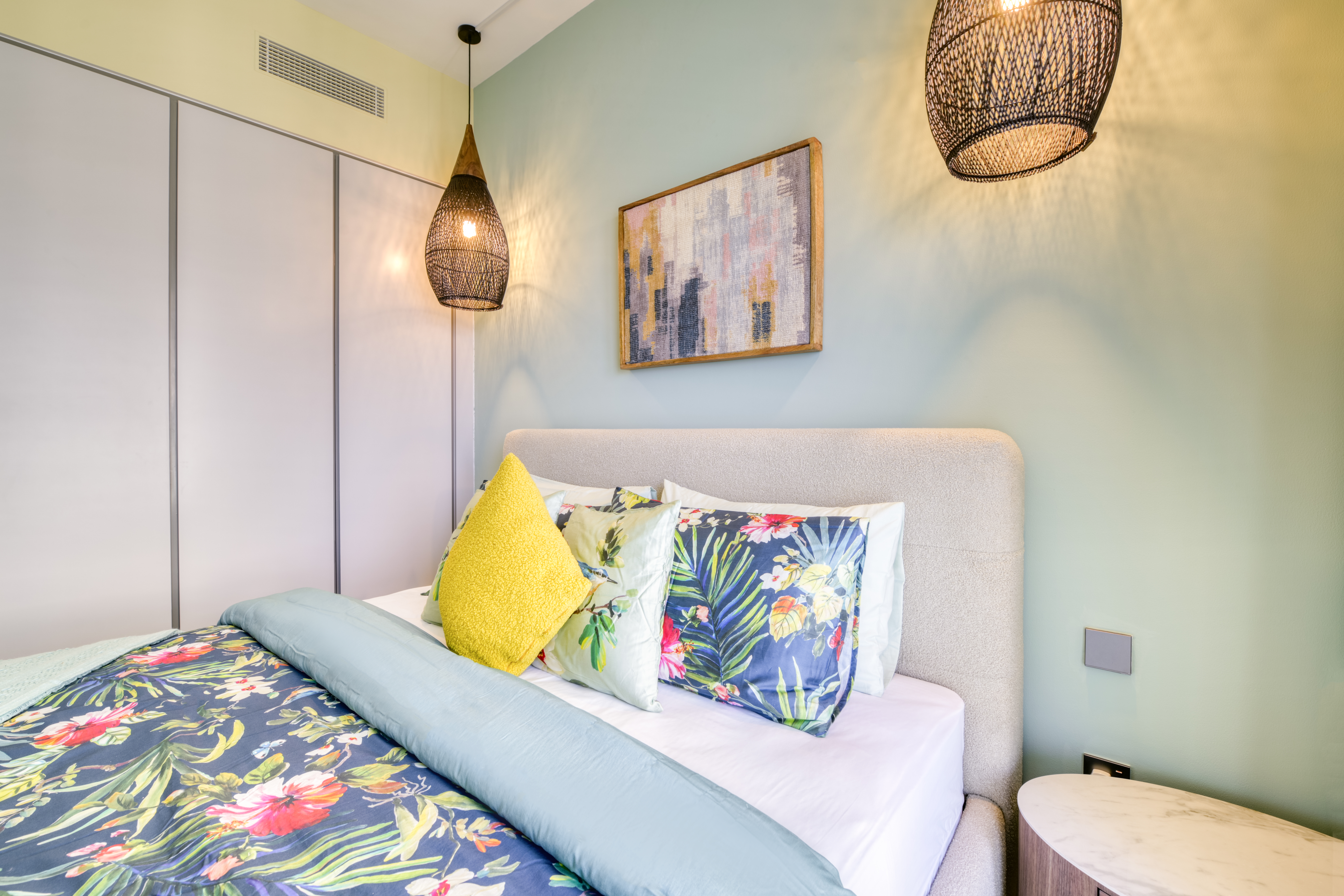 1 Bedroom Apartment in Sunrise Bay Tower 1