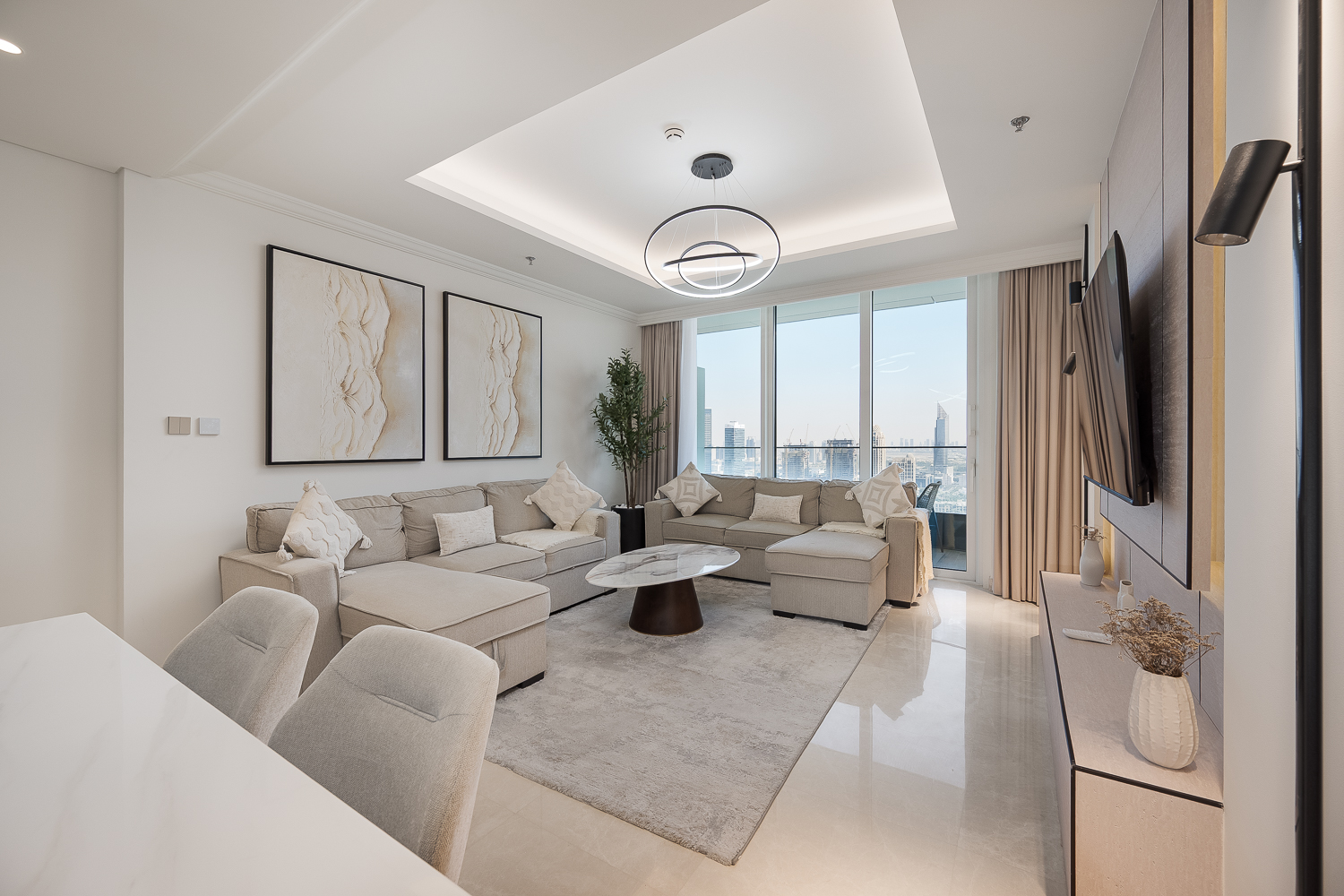 2 Bedrooms Apartment in Palace Beach Residence Tower 2