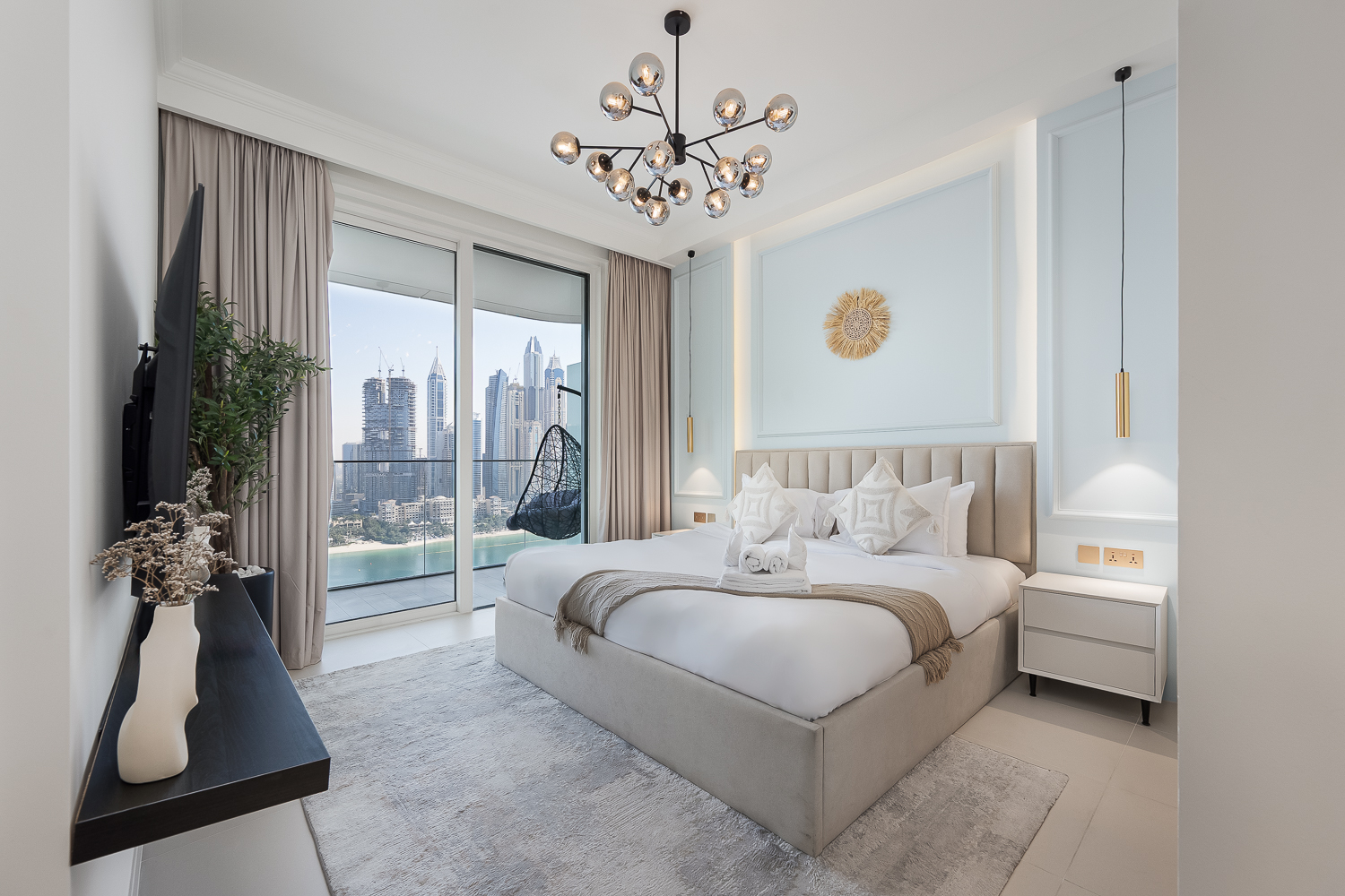 2 Bedrooms Apartment in Palace Beach Residence Tower 2