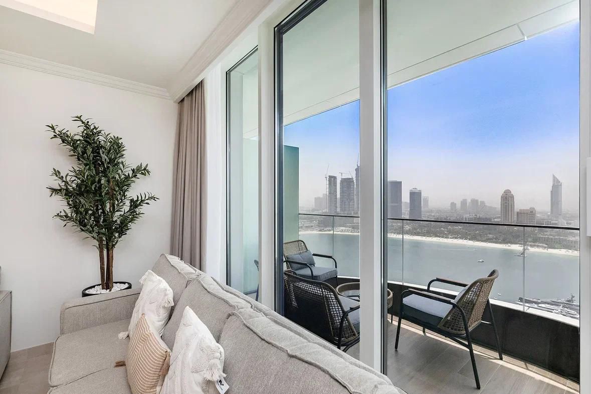 2 Bedrooms Apartment in Palace Beach Residence Tower 2