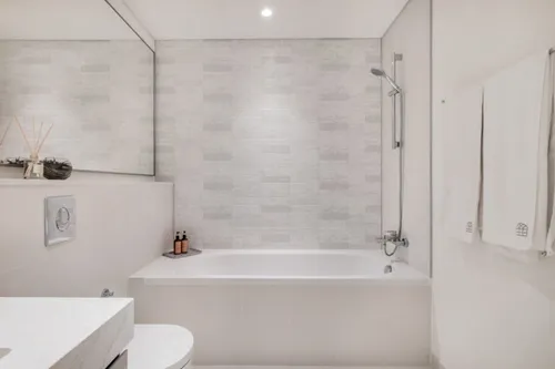 2 Bedrooms Apartment in Sunrise Bay Tower 1