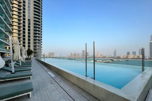 2 Bedrooms Apartment in Sunrise Bay Tower 1