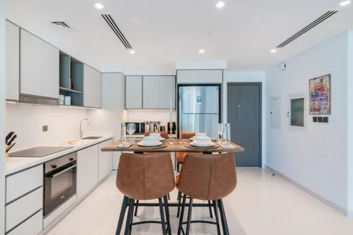 2 Bedrooms Apartment in Sunrise Bay Tower 1