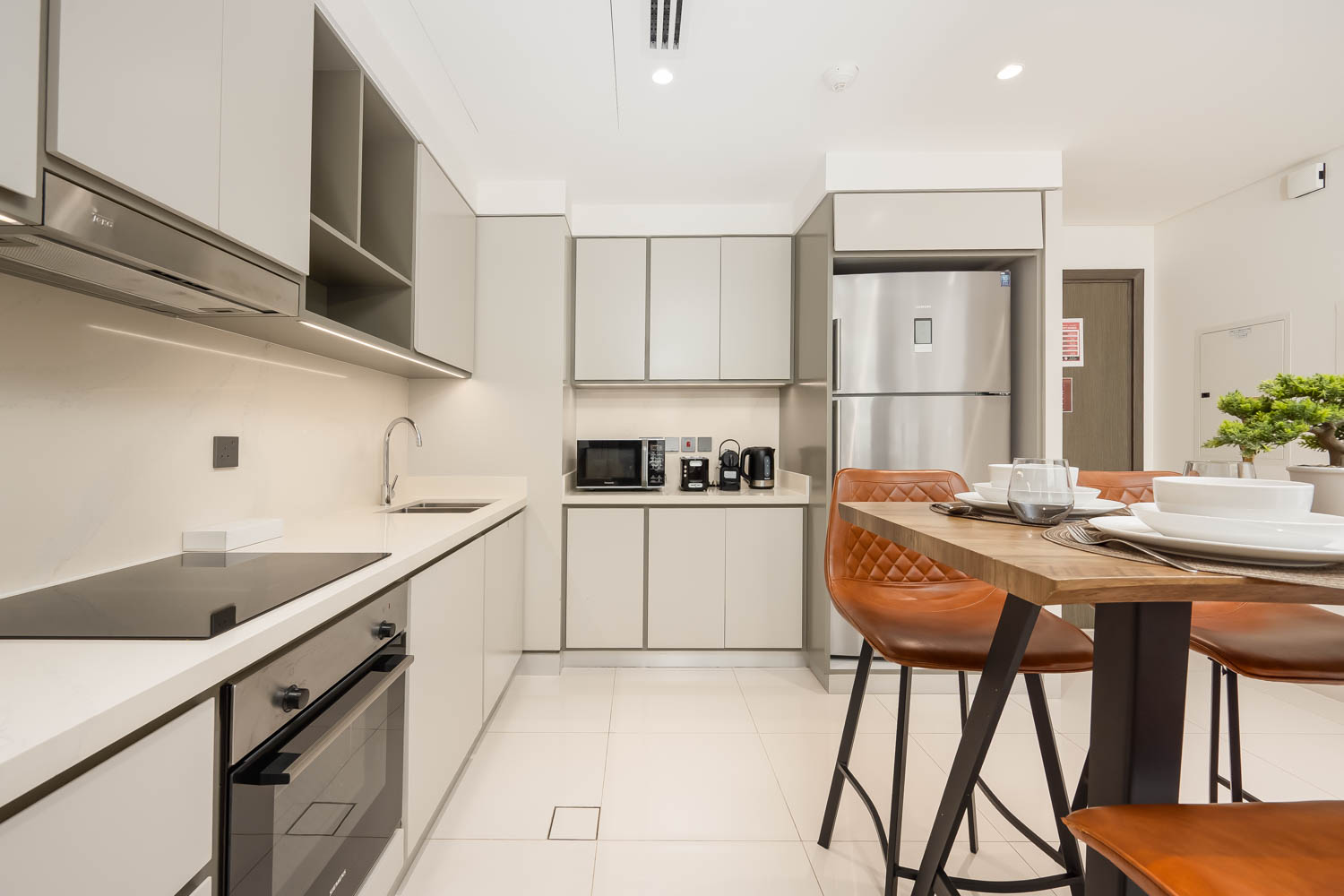 2 Bedrooms Apartment in Sunrise Bay Tower 1