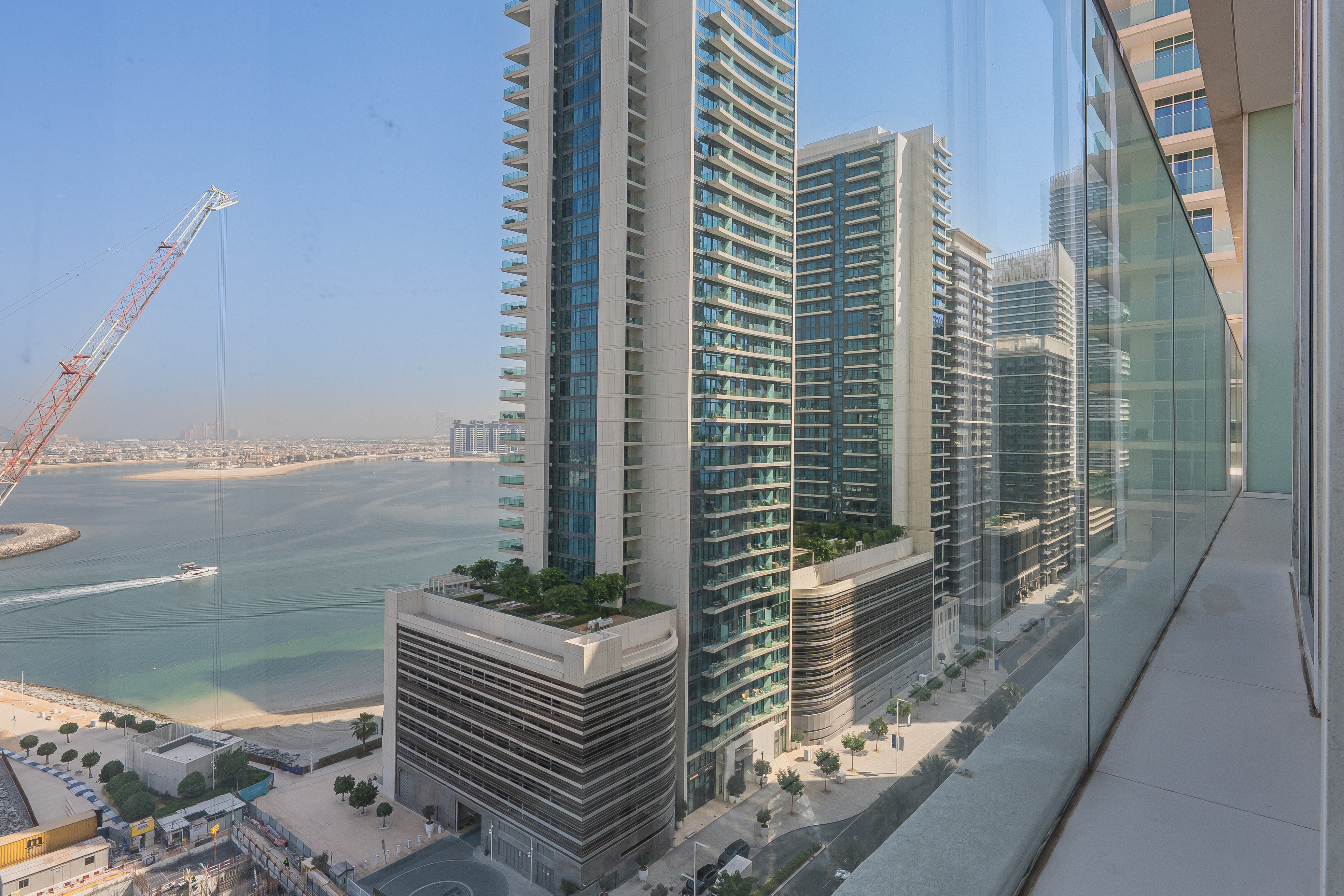 1 Bedroom Apartment in Sunrise Bay Tower 1