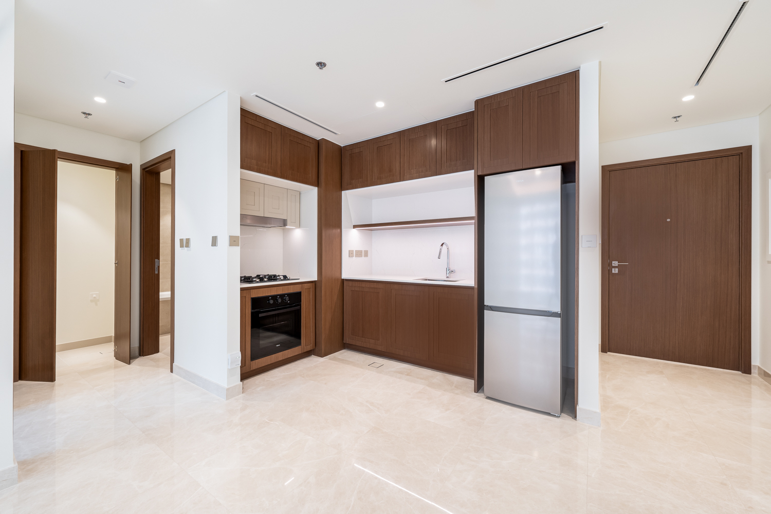 1 Bedroom Apartment in Palace Beach Residence Tower 2