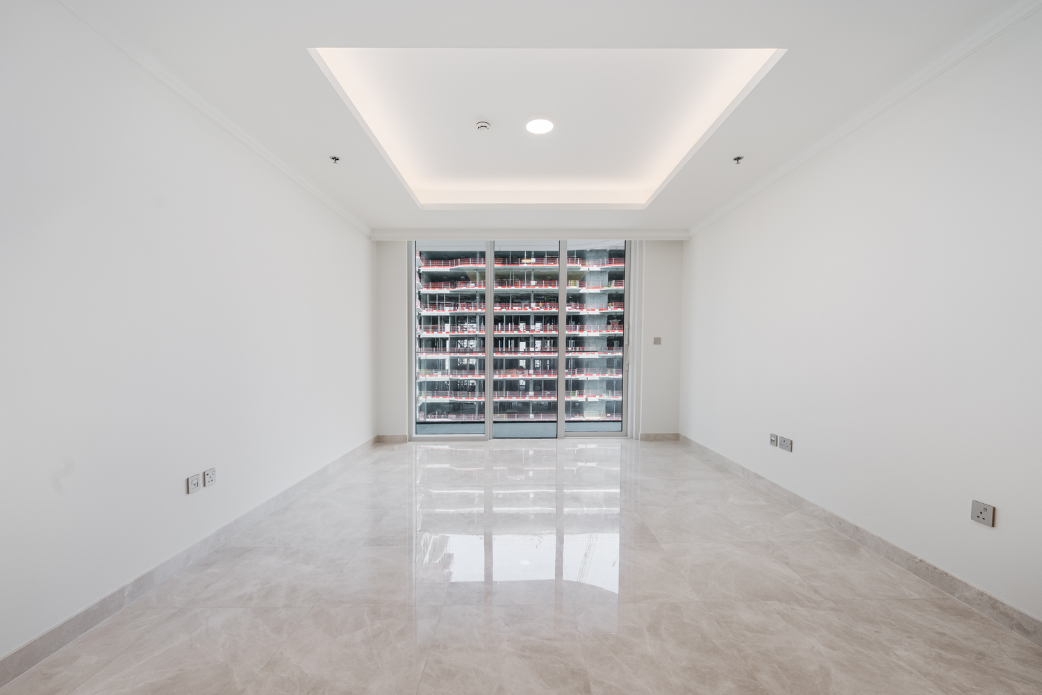 1 Bedroom Apartment in Palace Beach Residence Tower 2