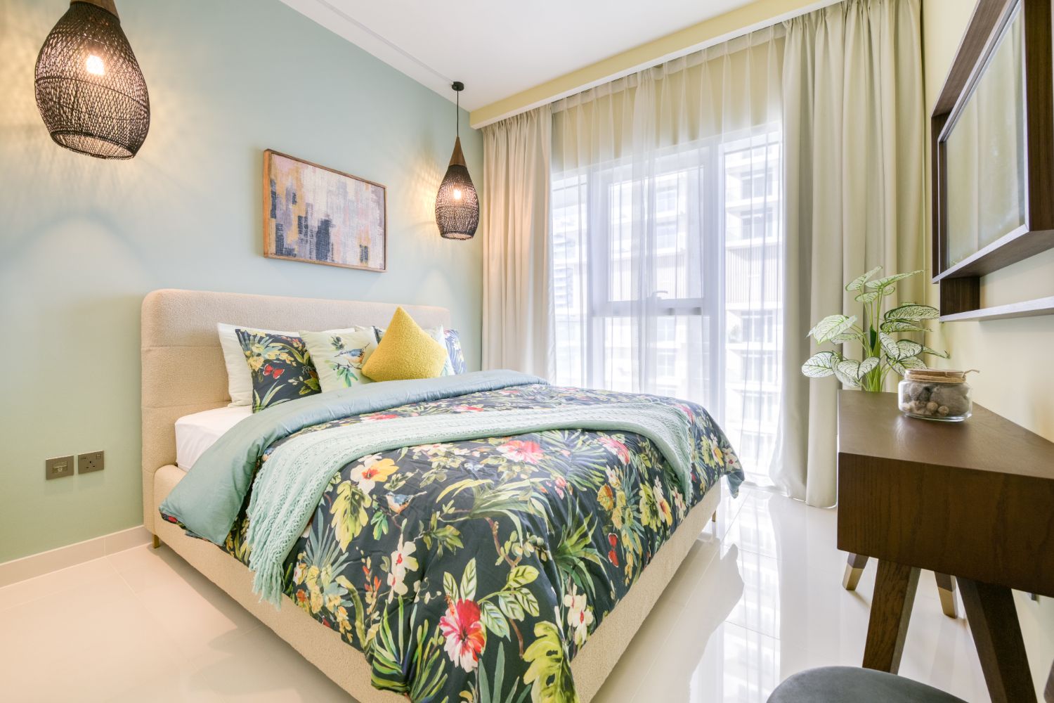 1 Bedroom Apartment in Sunrise Bay Tower 1