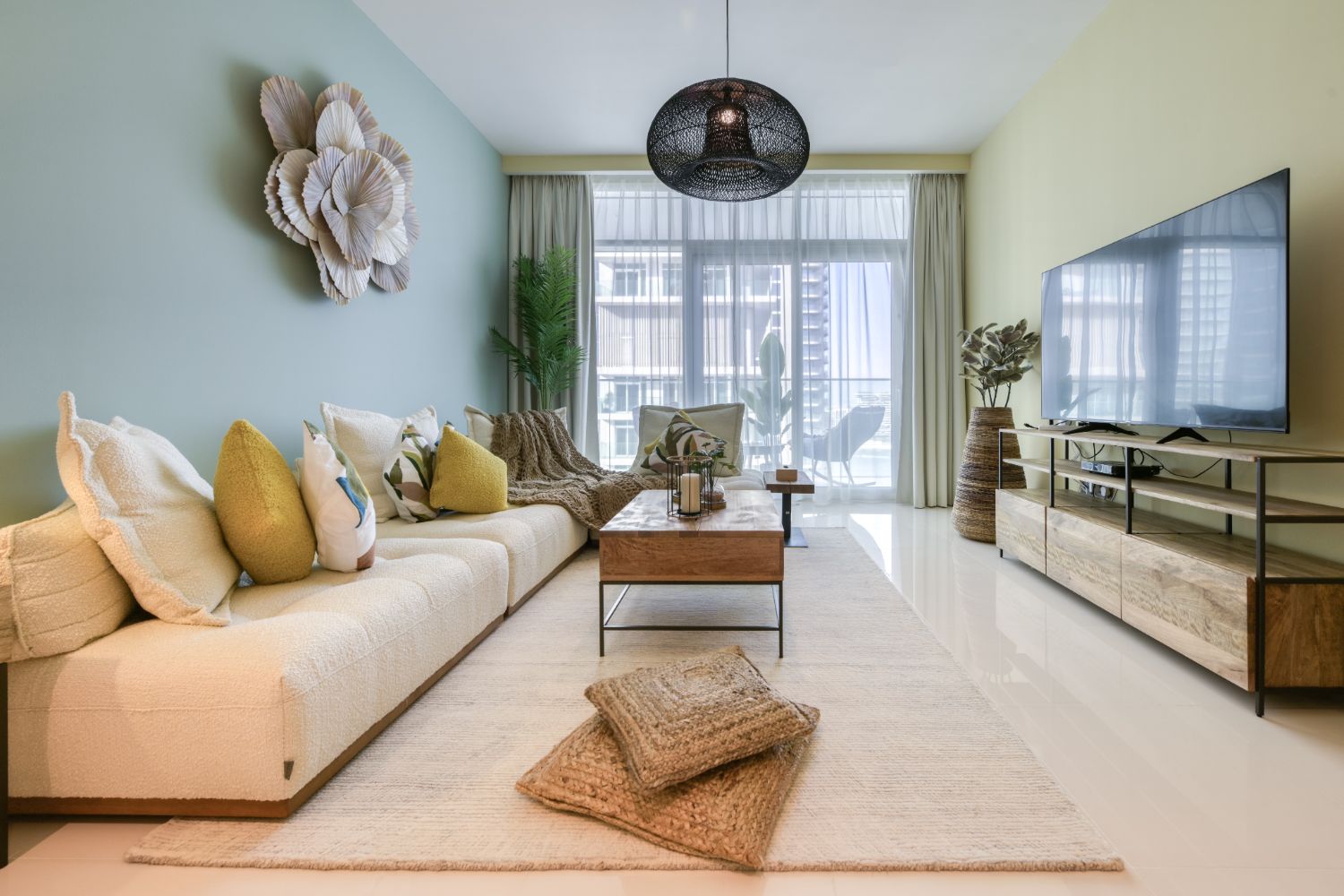 1 Bedroom Apartment in Sunrise Bay Tower 1