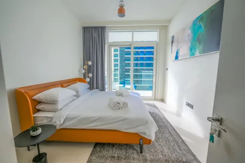 2 Bedrooms Apartment in Sunrise Bay Tower 2