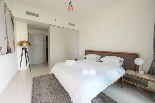 2 Bedrooms Apartment in Sunrise Bay Tower 2