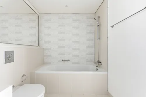 2 Bedrooms Apartment in Sunrise Bay Tower 2