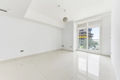 2 Bedrooms Apartment in Sunrise Bay Tower 2