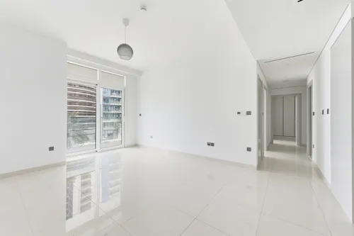 2 Bedrooms Apartment in Sunrise Bay Tower 2