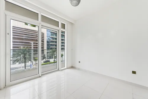 2 Bedrooms Apartment in Sunrise Bay Tower 2