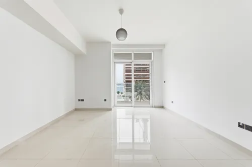 2 Bedrooms Apartment in Sunrise Bay Tower 2