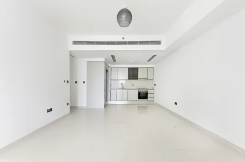 2 Bedrooms Apartment in Sunrise Bay Tower 2