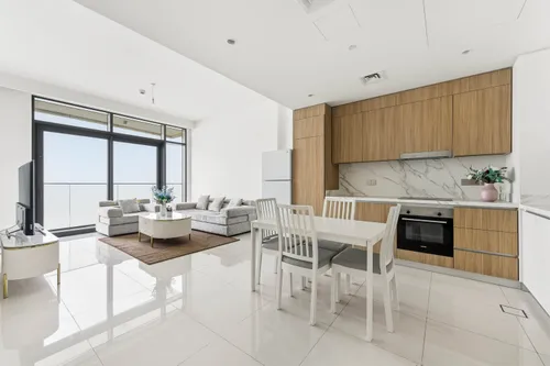 2 Bedrooms Apartment in Beach Vista Tower 2