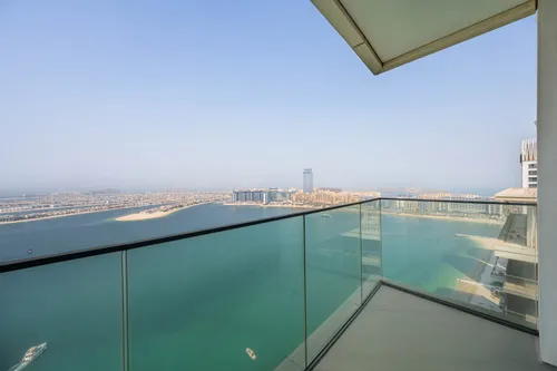 2 Bedrooms Apartment in Beach Vista Tower 2