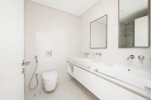 2 Bedrooms Apartment in Beach Vista Tower 2