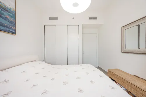 1 Bedroom Apartment in Beach Vista Tower 2