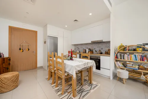 1 Bedroom Apartment in Beach Vista Tower 2