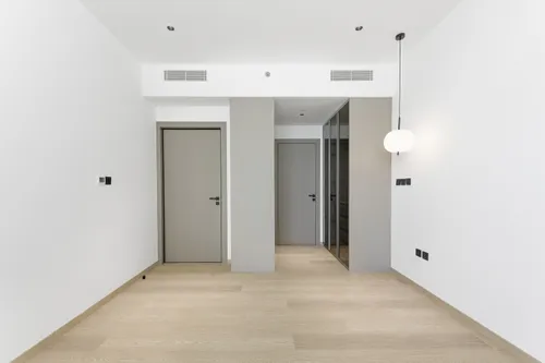 3 Bedrooms Apartment in Sunrise Bay Tower 1