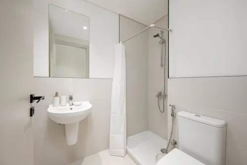 3 Bedrooms Apartment in Marina Vista Tower 2