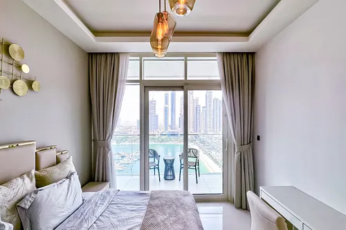 2 Bedrooms Apartment in Sunrise Bay Tower 2