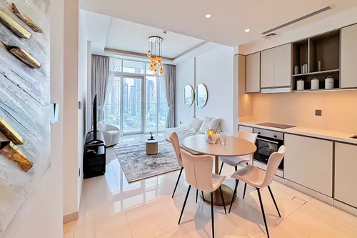 2 Bedrooms Apartment in Sunrise Bay Tower 2
