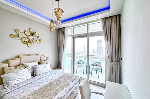 2 Bedrooms Apartment in Sunrise Bay Tower 2