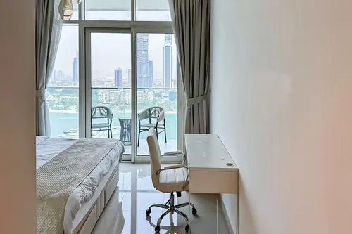 2 Bedrooms Apartment in Sunrise Bay Tower 2