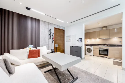 Upgraded | Fully Furnished | Vacant on Transfer