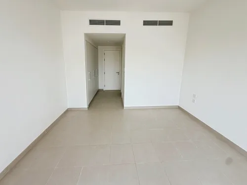 2 Bedrooms Apartment in Urbana 2 Block 39