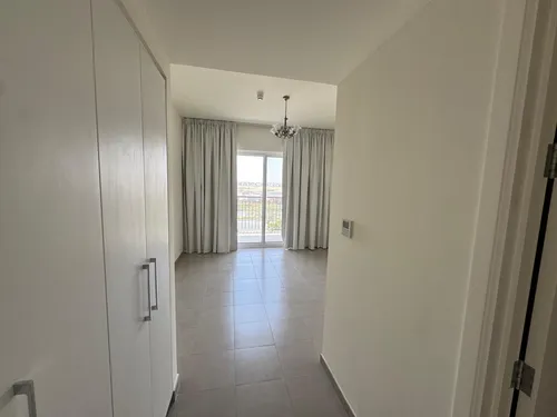 2 Bedrooms Apartment in Urbana 3 Block 03