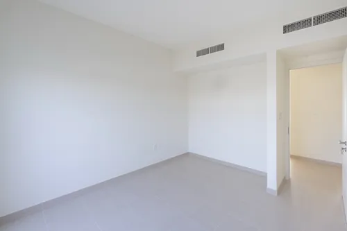 2 Bedrooms Apartment in Urbana 1 Block 16