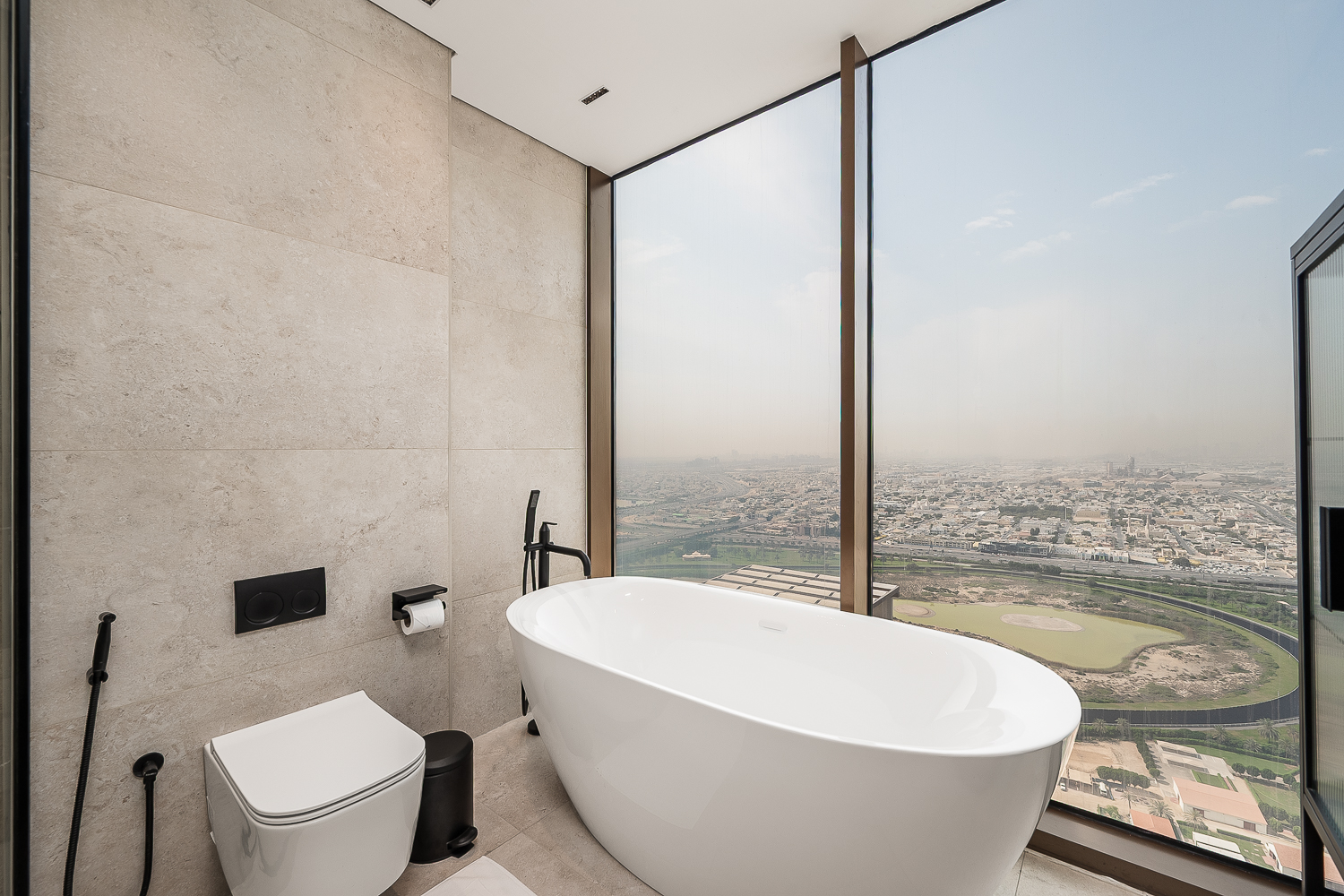 3 Bedrooms Penthouse in One of One Luxury Residences