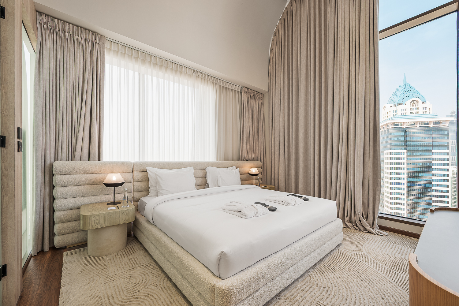 3 Bedrooms Penthouse in One of One Luxury Residences