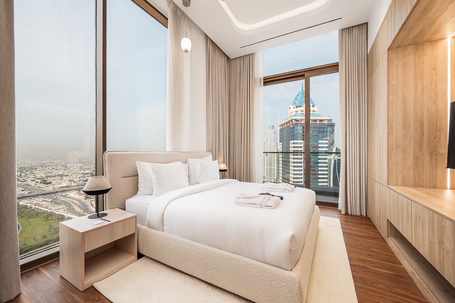 3 Bedrooms Penthouse in One of One Luxury Residences