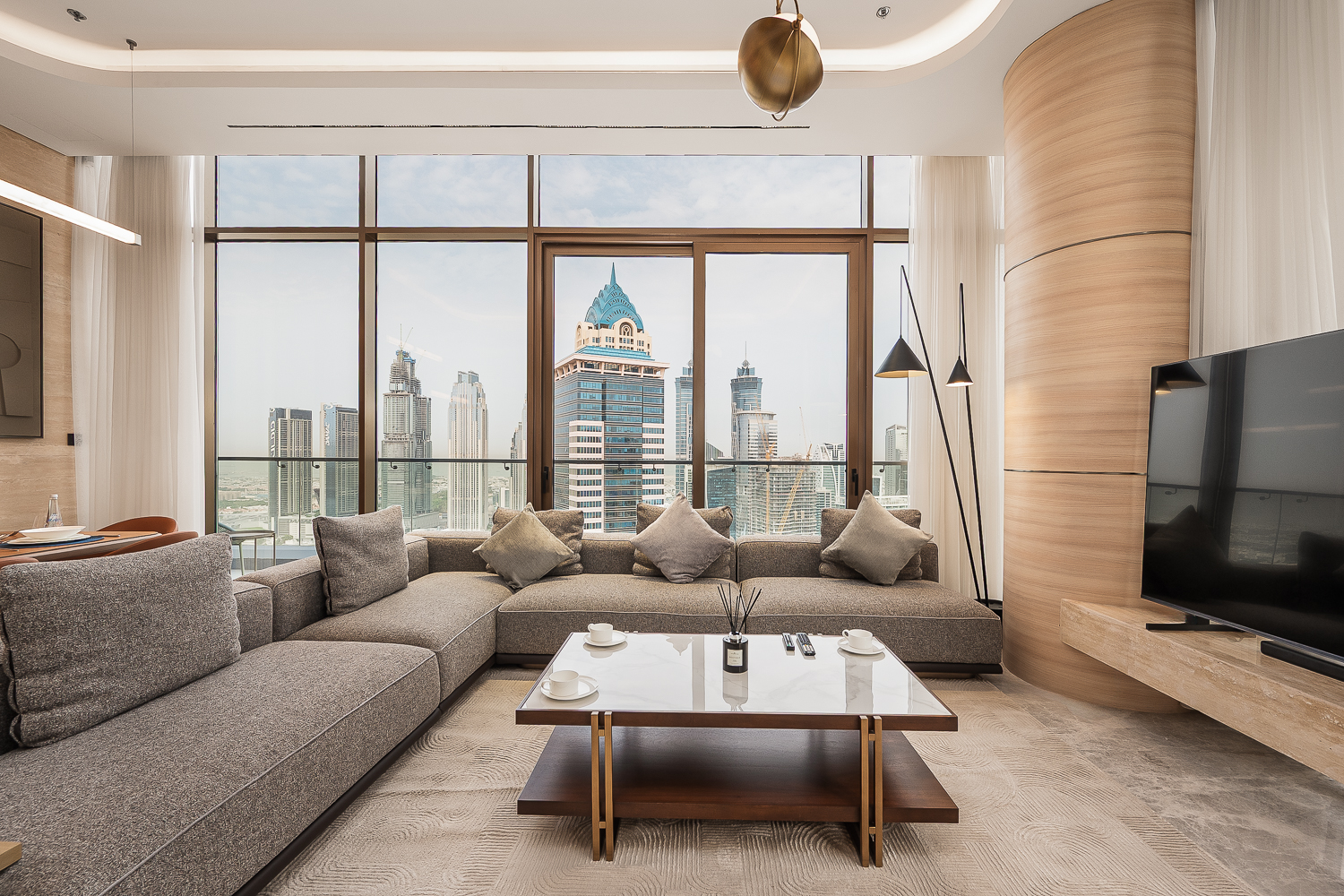3 Bedrooms Penthouse in One of One Luxury Residences