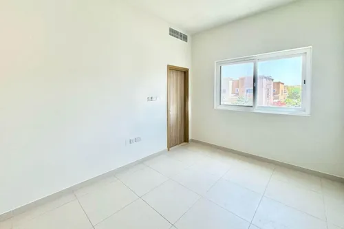 3 Bedrooms Townhouse in Amaranta 3