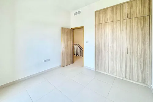 3 Bedrooms Townhouse in Amaranta 3