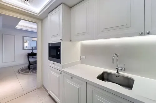 1 Bedroom Hotel Apartment in The Address BLVD Sky Collection