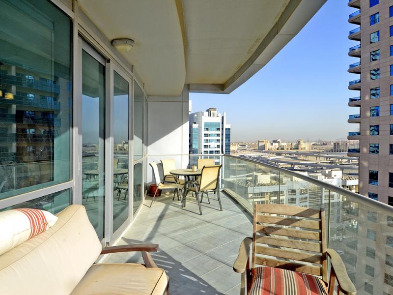 2 Bedrooms Apartment in The Waves Tower A
