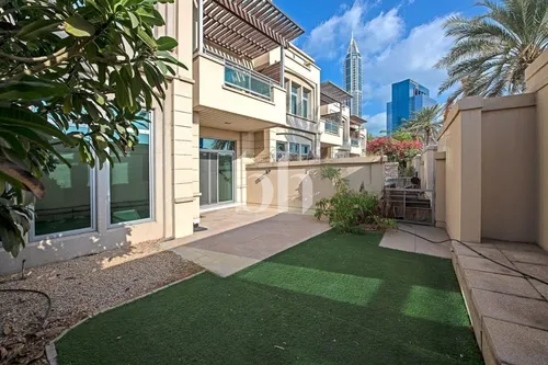 3 Bedrooms Villa in Al Mesk Tower