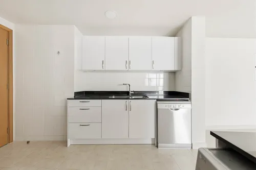 3 Bedrooms Apartment in The Waves Tower A