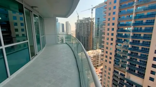 2 Bedrooms Apartment in The Waves Tower A