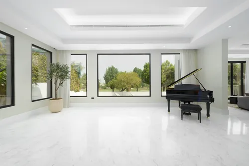 6 Bedrooms Villa in Wildflower